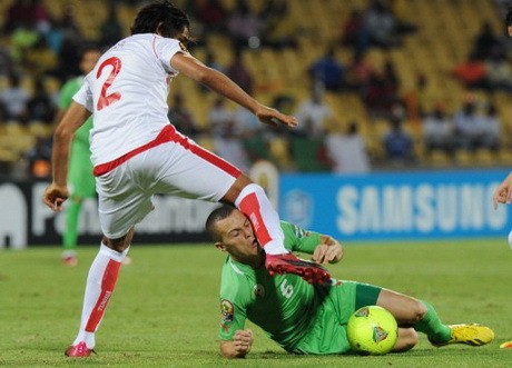 Tunisia Tundukkan Aljazair