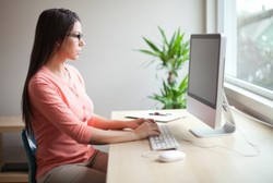 Tak Cuma Bikin Pantat Tepos, Banyak Duduk Juga Mempengaruhi Usus