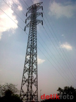 Panjat Menara Sutet di Kramat Jati, Amin Tewas Kesetrum