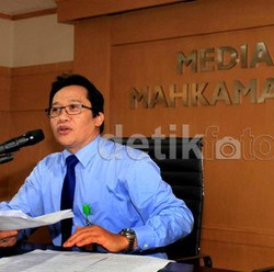 Digugat Aceng Rp 5 T, MA: Silakan Saja