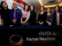 OC Kaligis Ajak Dayang-dayangnya Gabung Nasdem