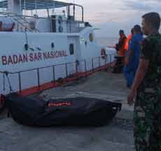 Kedatangan Jenazah Nelayan Hilang di Situbondo Disambut Histeris