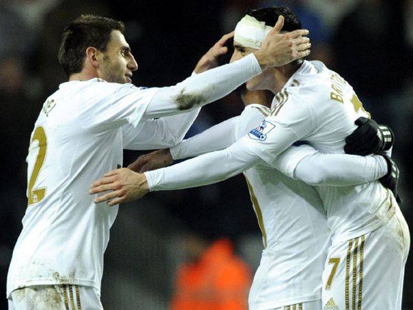 Swansea Melaju ke Final Piala Liga Inggris
