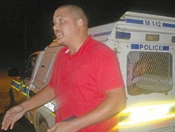 Duh, Polisi Ditangkap Warga karena Mabuk Sambil Nyetir