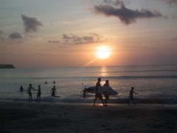 pulang surfing
