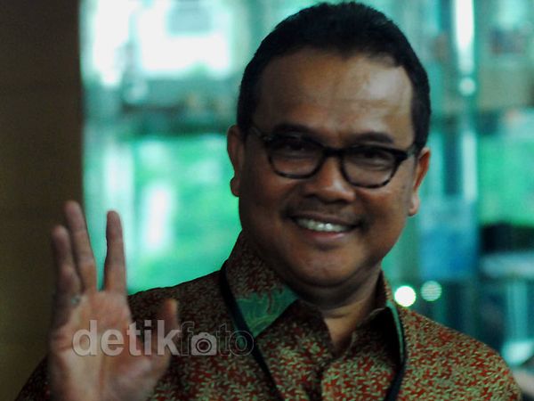 Gubernur Riau Diperiksa Kasus Korupsi PON