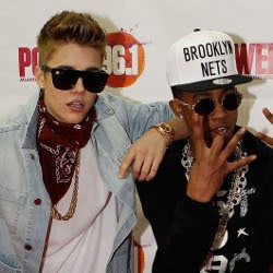 Justin Bieber Punya Affair dengan Mahasiswi Keperawatan?