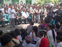  Kunjungi Sumbawa, JK: Pembuat Kerusuhan Adalah Musuh Bersama