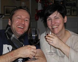  Ups, Pasangan Sekantor Salah Kirim Email Seks ke Seluruh Rekan Kerja