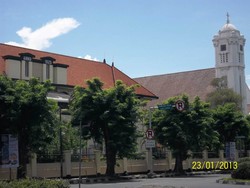 Saint Louis Surabaya, Wisata Sejarah di Sekolah Zaman Belanda