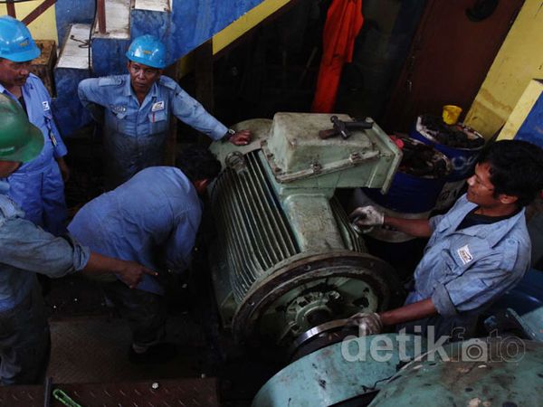 4 Pompa Waduk Pluit Belum Berfungsi