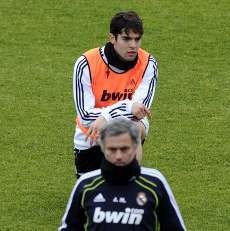 Mourinho: Kembali ke Milan Baik untuk Kaka