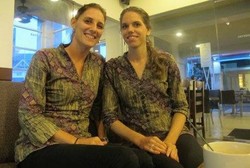 Sejenak Jadi Cacat Mental Bersama Duo Cantik dari Belanda