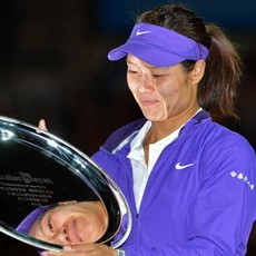 Dua Kali Kalah di Final, Li Na Siap Berjuang Lagi Tahun Depan