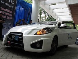 Dahlan Iskan Dukung Mobil Listrik Buatan ITS