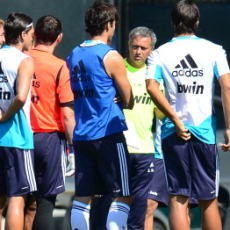 Soal Mourinho, Madrid Perang Lawan Media