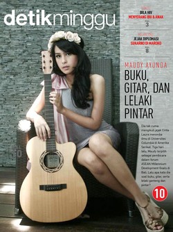 MAUDY AYUNDA BUKU, GITAR, DAN LELAKI PINTAR
