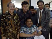 Zulkarnaen & Anaknya Jalani Sidang Perdana