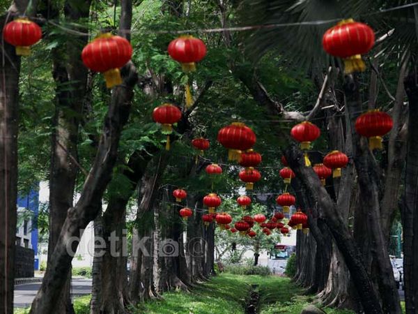 Nuansa Imlek Telah Terasa di SCBD Nuansa Imlek Telah Terasa di SCBD