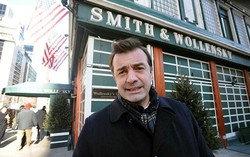 Lupa Bawa Dompet Saat Makan, Turis Ini Ditangkap Polisi