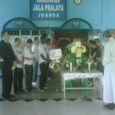 Jenazah Miroslav Janu Dikremasi