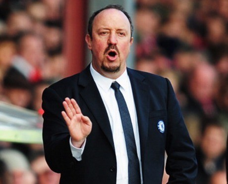 Benitez, di Tengah Caci dan Ekspektasi