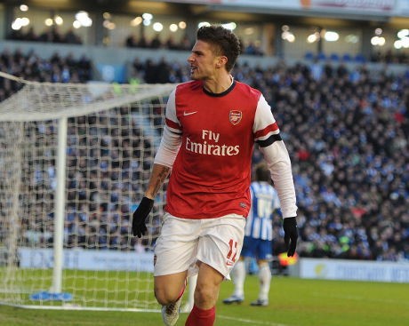 Giroud Terus Mencoba Jawab Keraguan