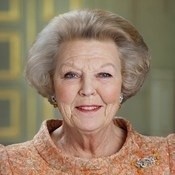 Ratu Belanda Resmi Turun Tahta