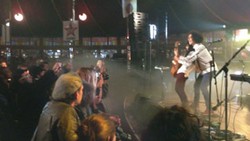 Endah N Rhesa Sukses Besar Tampil di Festival MIDEM 2013, Prancis