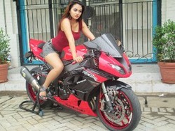 Kawasaki ZX-6R Banjir Aksesoris