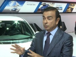 Pemerintah Prancis Ingin Sunat Gaji Bos Renault-Nissan