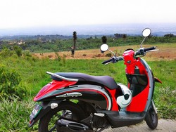 Bolang with Scooter