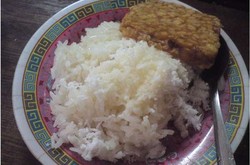 Wisata Kuliner di Jakarta, Cobain Ketan Susu!