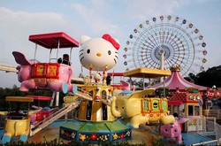 Lucu Banget! Taman Bermain Ini Isinya Hello Kitty Semua