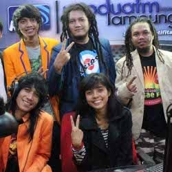 Tur Keliling Pulau Sumatera, Peron Satoe Dapat Sambutan Positif