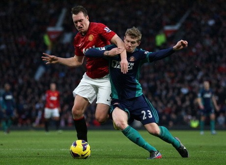 Jones Lebih Suka Jadi Bek Tengah