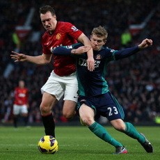 Jones Lebih Suka Jadi Bek Tengah