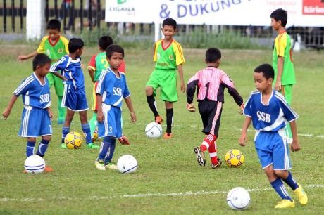 SSB Harus Kreatif & Mandiri Untuk Ikut Kembangkan Sepakbola Indonesia