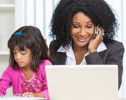 Yang Harus Diperhatikan Saat (Terpaksa) Membawa Anak ke Kantor 