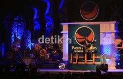 Ketua DPW Partai NasDem Maluku Resmi Mundur