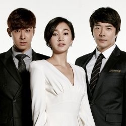 Yunho TVXQ Jadi Pemain Hoki Kaya Raya untuk King of Ambition