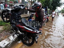 Banjir, Penjualan Motor Honda di Jakarta dan Tangerang Turun 10%
