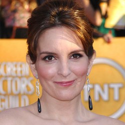 Tina Fey Tertarik Bikin Film Musikal Mean Girls