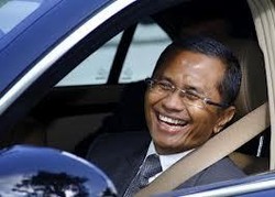 Jokowi Minta Perum PPD, Dahlan Iskan: Silakan Saja