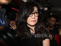 Amy Kembali Jenguk Raffi Ahmad