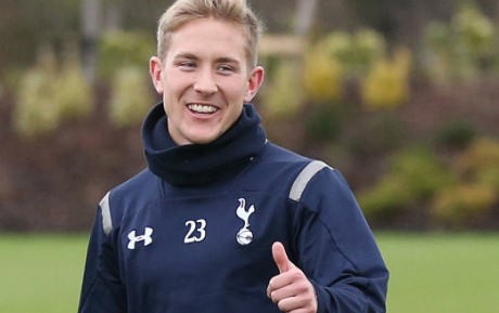 Tottenham Menanti Sentuhan Pertama Lucky Lewis