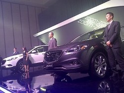 Mazda Targetkan CX-9 Terjual 15 Unit/Bulan