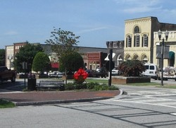 Grawl! Kota Zombie The Walking Dead Jadi Magnet Wisatawan