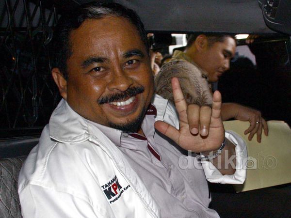 Luthfi Hasan Ditahan di Rutan Guntur