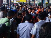 Penumpang Batavia Air Terlantar di Soekarno-Hatta